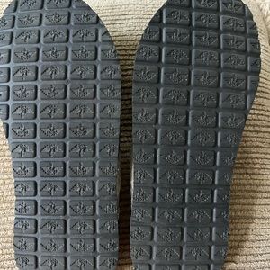 Mens Dockers Sandals Like New Size 9